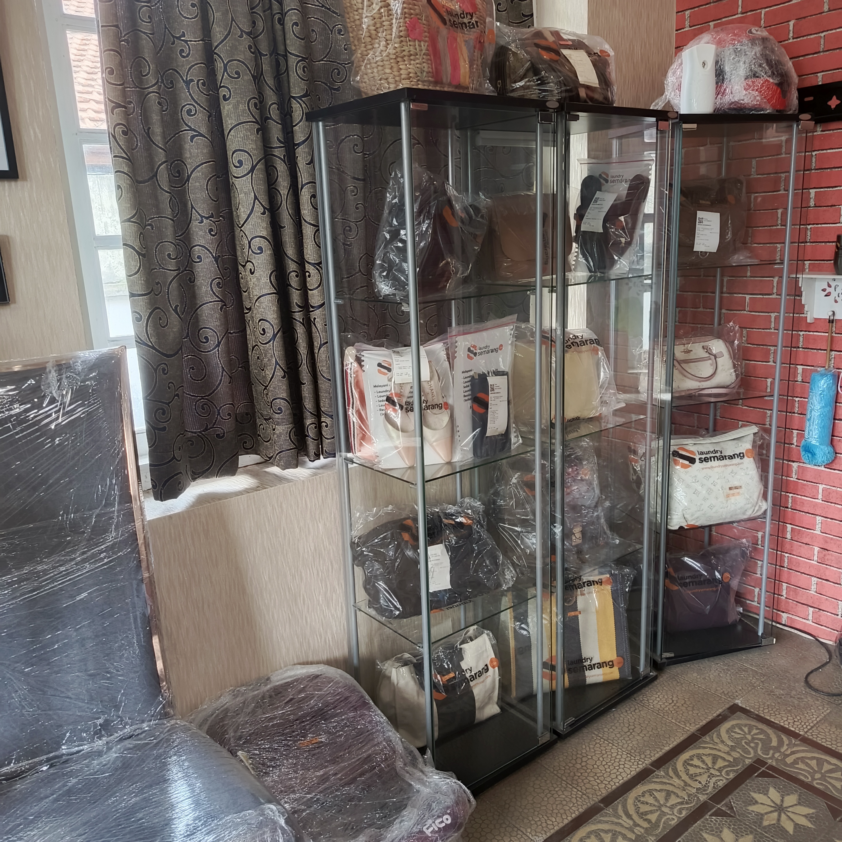 Suasana Laundry Semarang – laundry kilat profesional Semarang